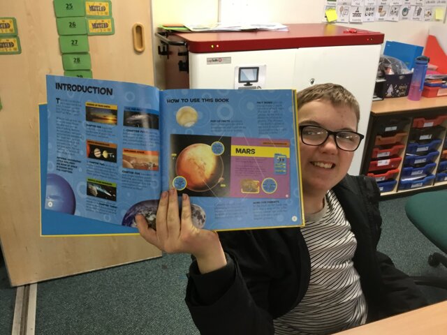Image of Kris has a new science book